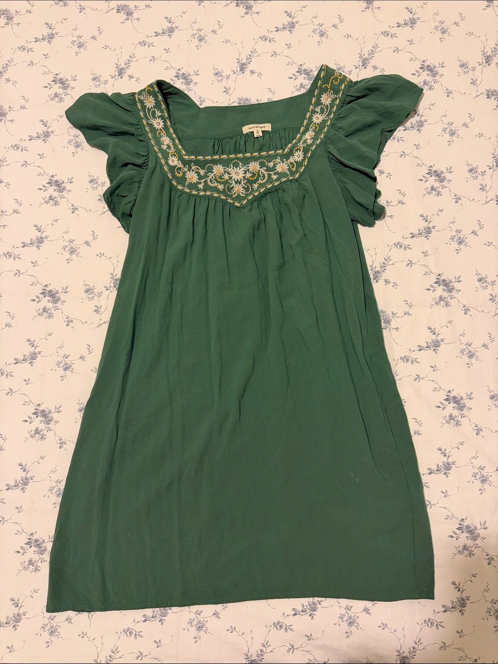 Max Studio Green Embroidered Flutter-Sleeve Dress, Size Small